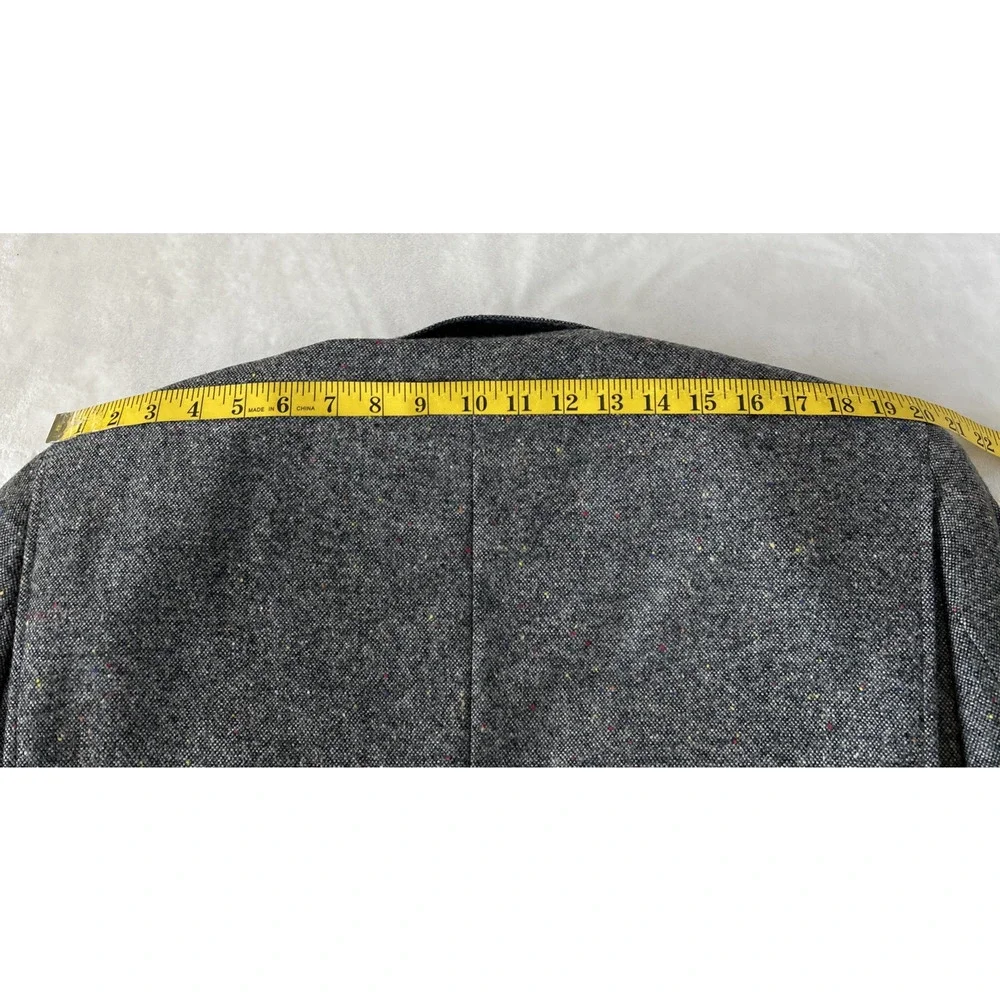Vintage Austin Reed Wool Blazer 44R Tweed Gray Patch On Elbow USA Career